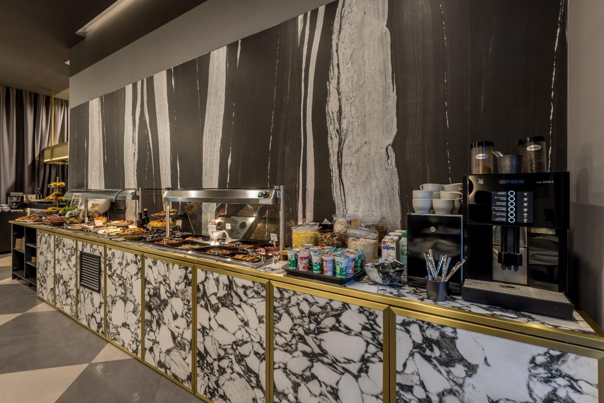 Cora Hotel سبليت المظهر الخارجي الصورة